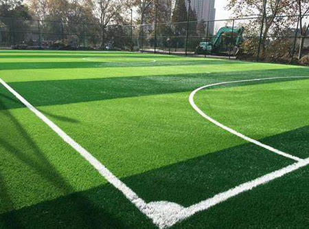 足球場人造草坪